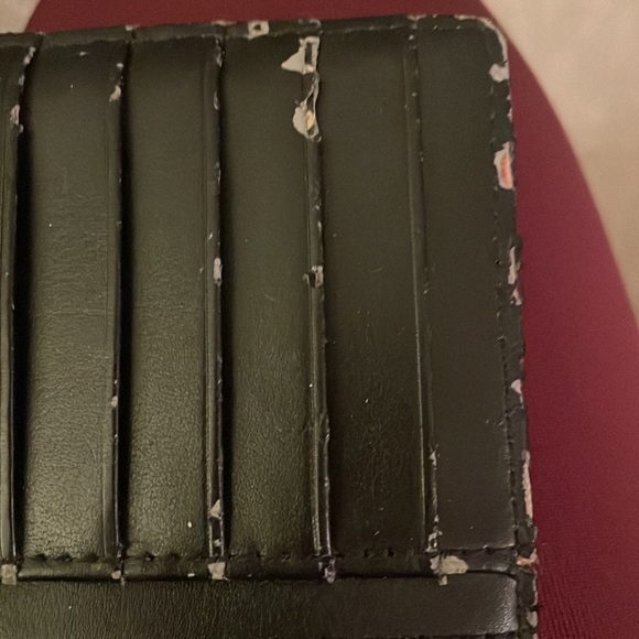 Used Kate Spade bow pattern wallet - Picture 5 of 11